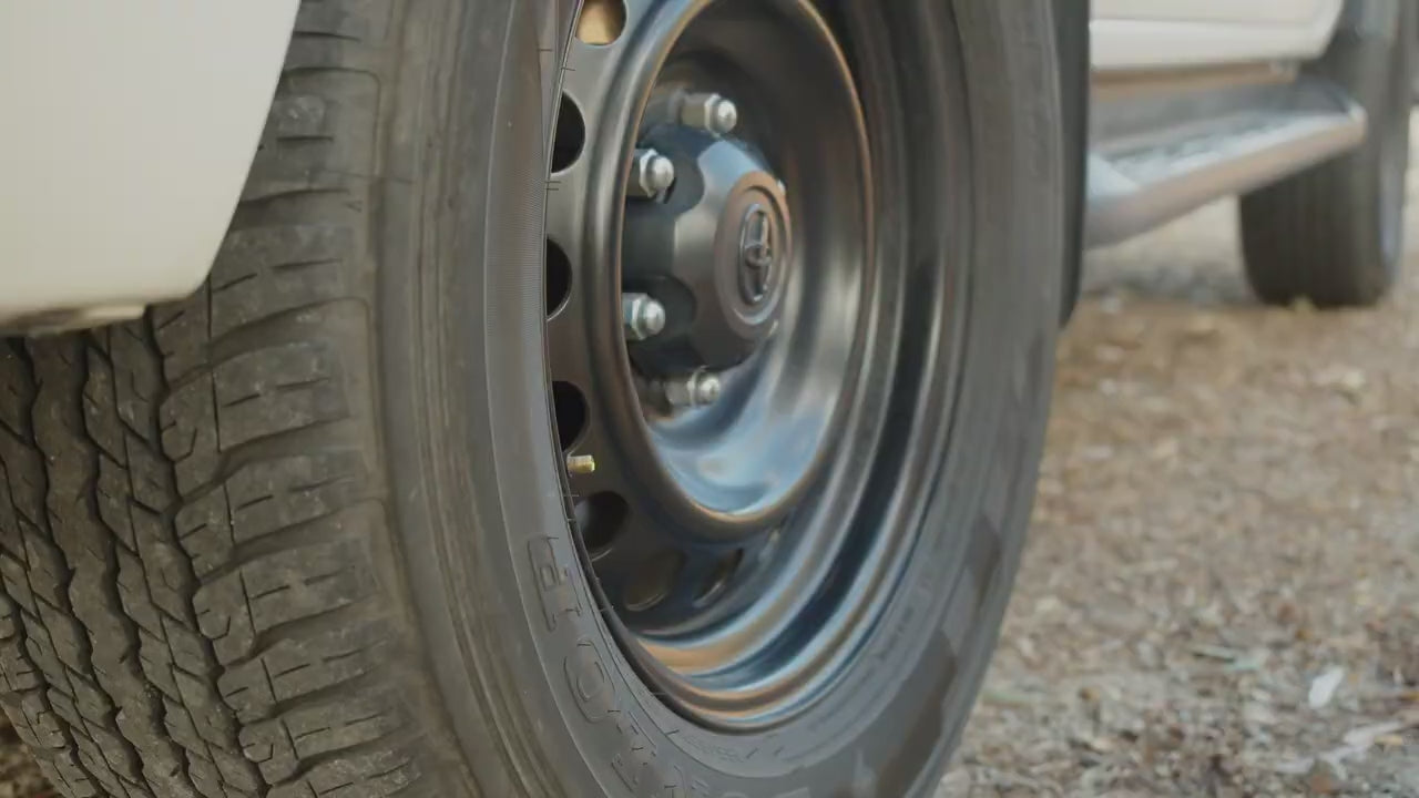Load video: iCheck Digital Tyre Pressure Gauge